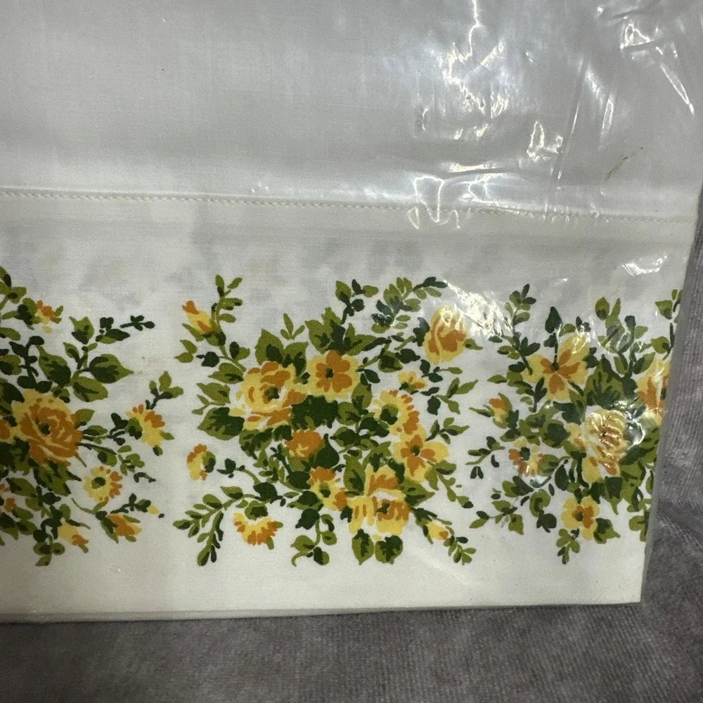Vintage Spring maid Standard Pillowcases Yellow Roses Floral